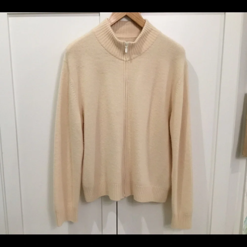 Cashmere Sweater By Yokyo Designer Improvised
